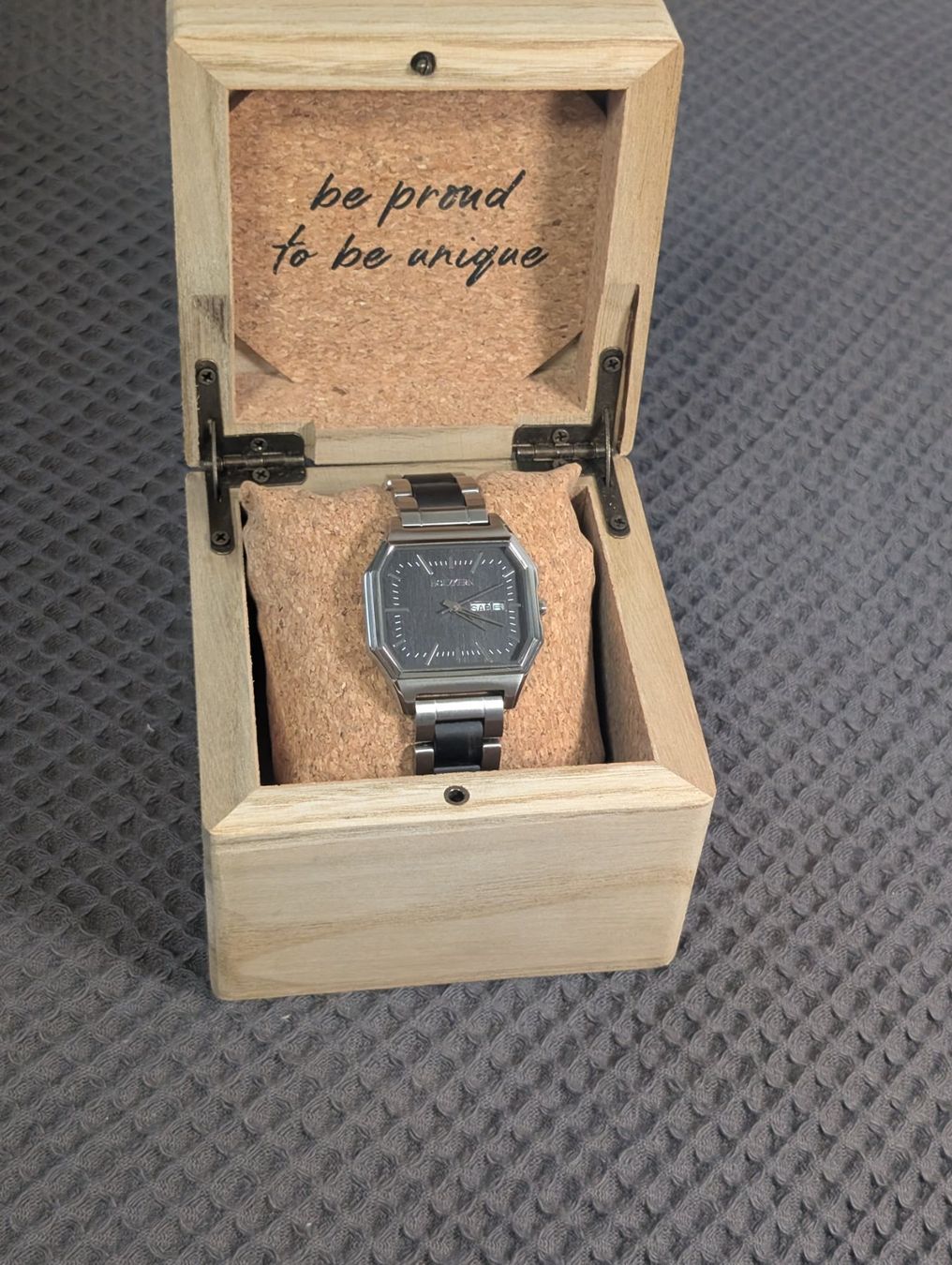 Montres: Holzkern Uhr Kéré – D'occasion à Bern par Earlybird612 3