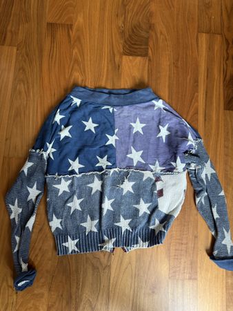 Free People Strickjacke mit Sternenmuster