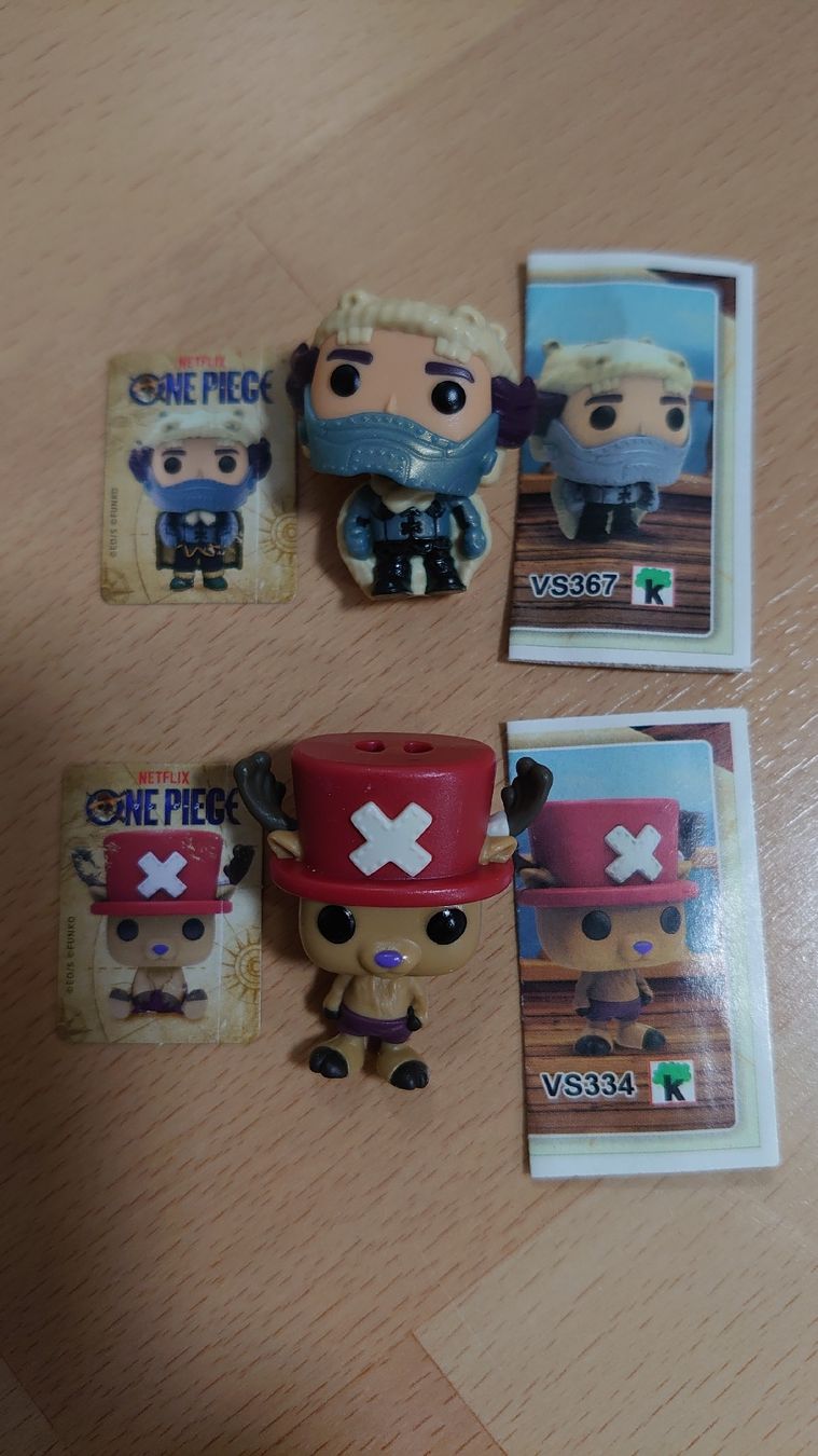 Funko Statuette: Kinder Joy Funko One Piece  – Nuovo (secondo la descrizione) da Oberbüren venduto da cas_hnn7