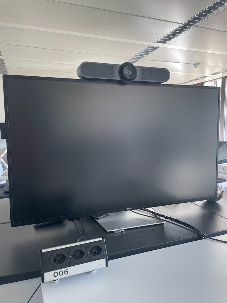 Dell Monitore: Dell UltraSharp U4323QE – Neu (gemäss Beschreibung) aus Basel von inf_qrv2