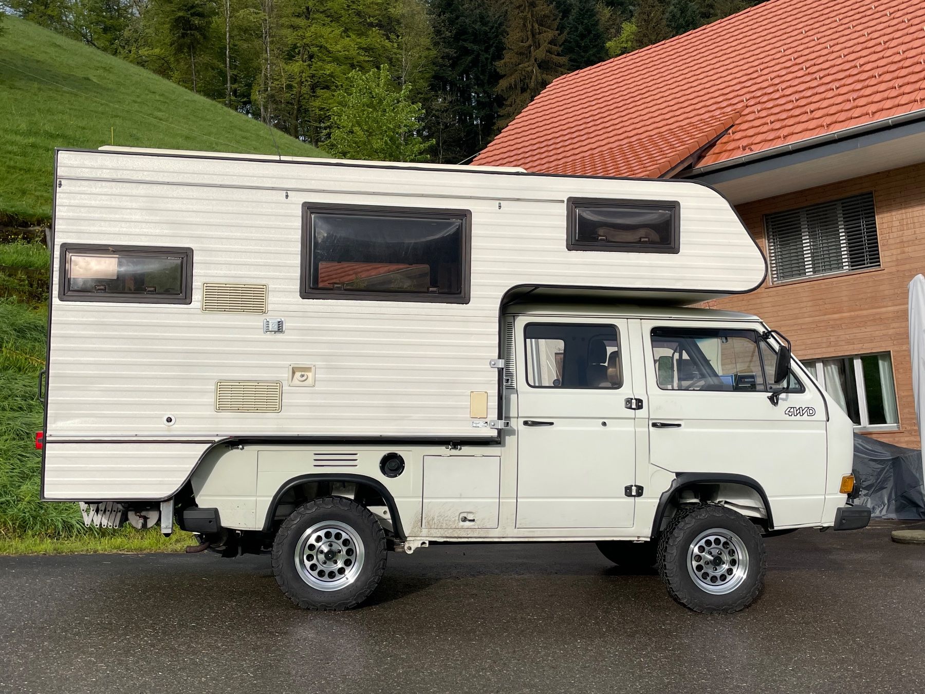 VW Autos: VW T3 Doka Syncro / ab Mfk 7.6.23 – Gebraucht aus Schmiedrued von  6