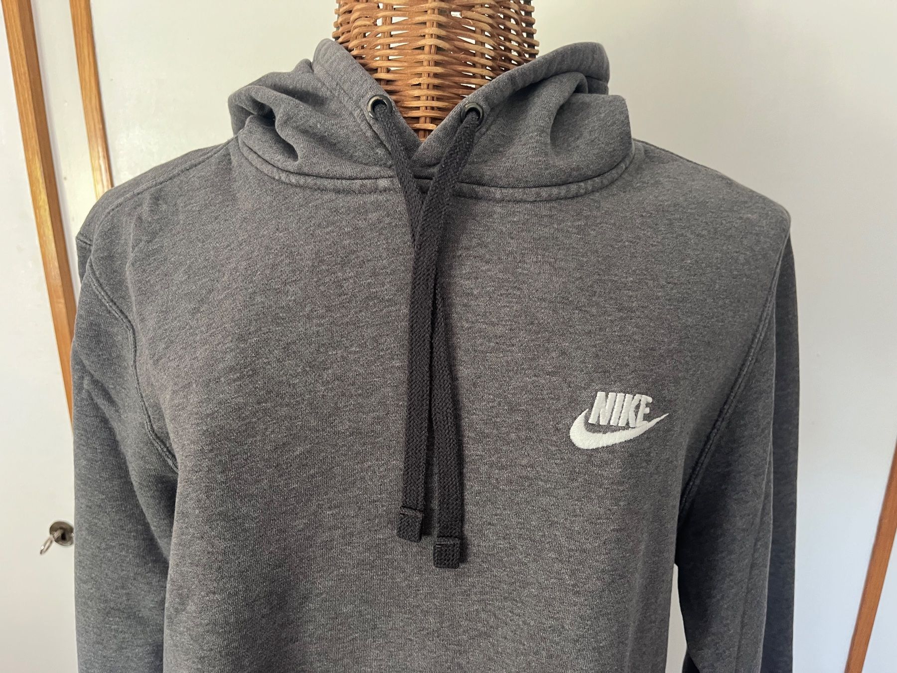 Nike Pulls & Sweat-shirts: Nike Hoodie Gr. M – D'occasion à Utzenstorf par Ismaele 1
