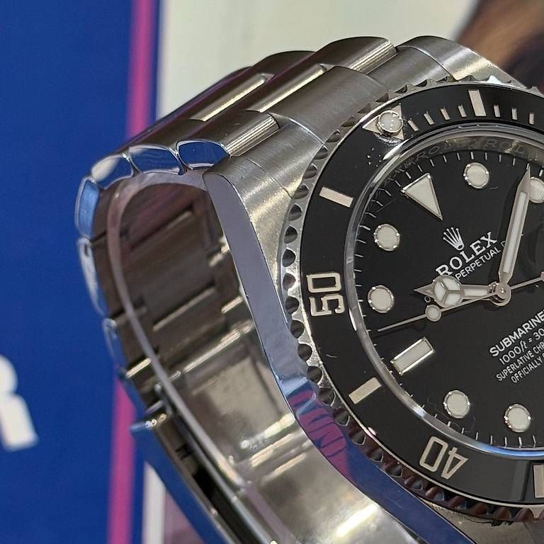 Orologi: Rolex Submariner Date 126610LN – Usato da Genève venduto da minty.watches 3