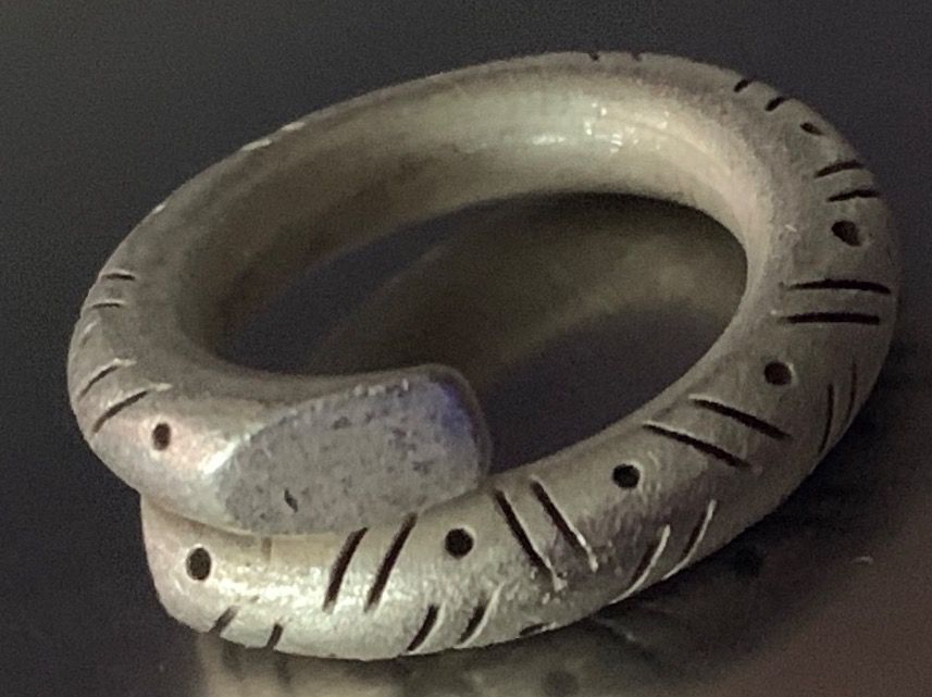 Ringe: Schlangenring abstrakt (50) – Neu und originalverpackt aus Dittingen von Bijoubelle