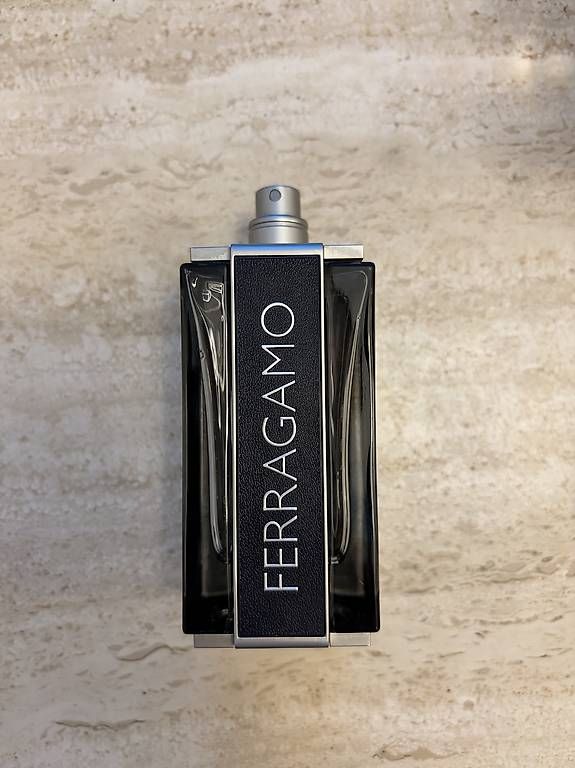 Salvatore Ferragamo Profumi & Eau de Toilette: Parfum Ferragamo – Usato da Aproz (Nendaz) venduto da mar_2cr7