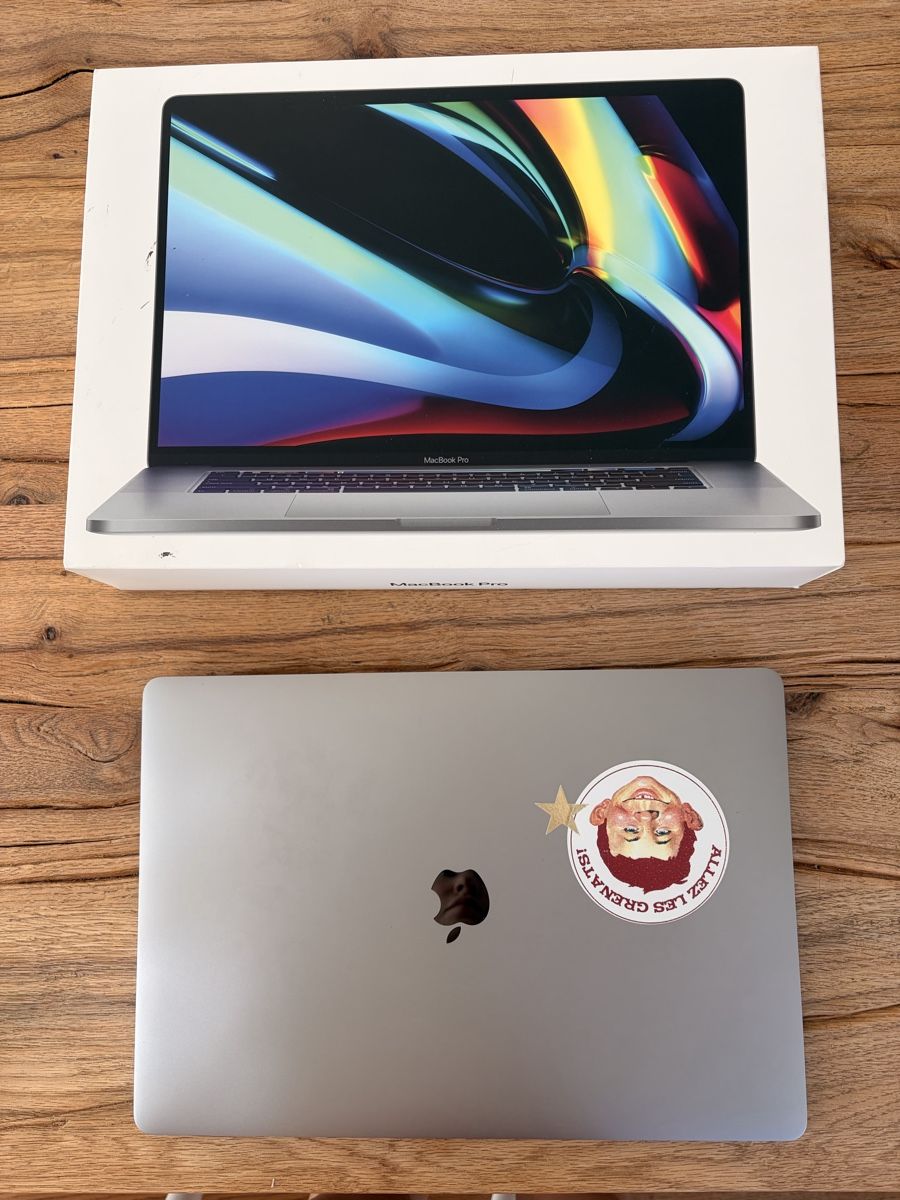 Apple Notebooks: MacBook Pro 16“, Space Gray, 16 GB RAM – Gebraucht aus Vogelsang AG von hannahlea