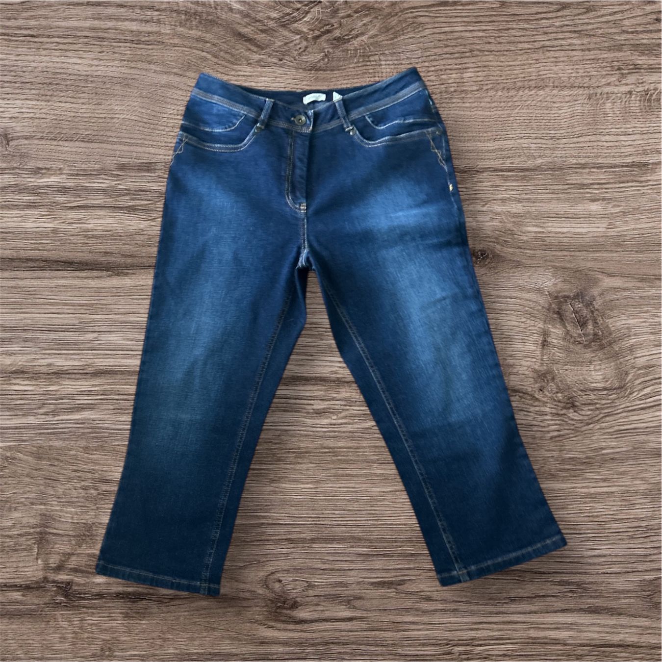 Jeans: Enna Damen 3/4 Jeans 38 – Usato da Arzier-Le Muids venduto da Fblouet