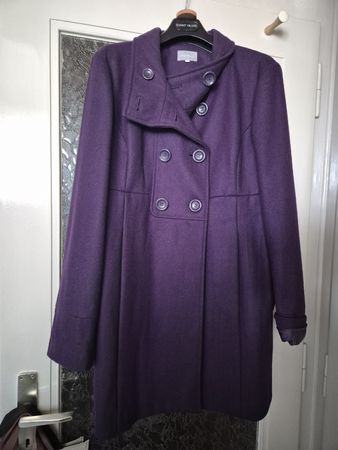 Manteau violet femme taille 44 état neuf