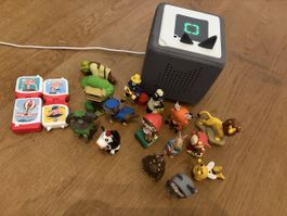 Toniebox grau mit 19 Figuren gebraucht