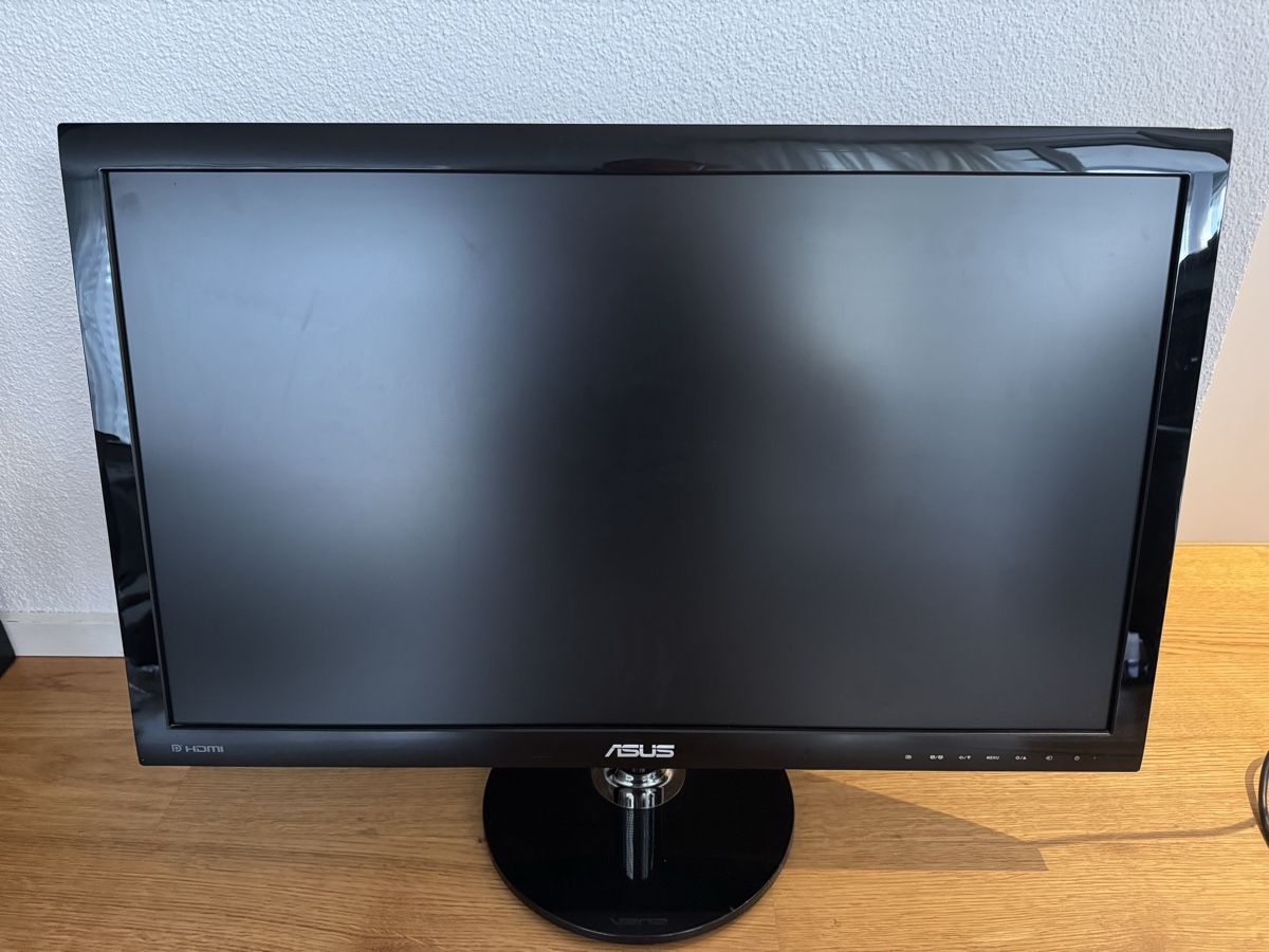 Monitore: Monitor 27" Asus vs278q – Gebraucht aus Emmenbrücke von gre_j8xk