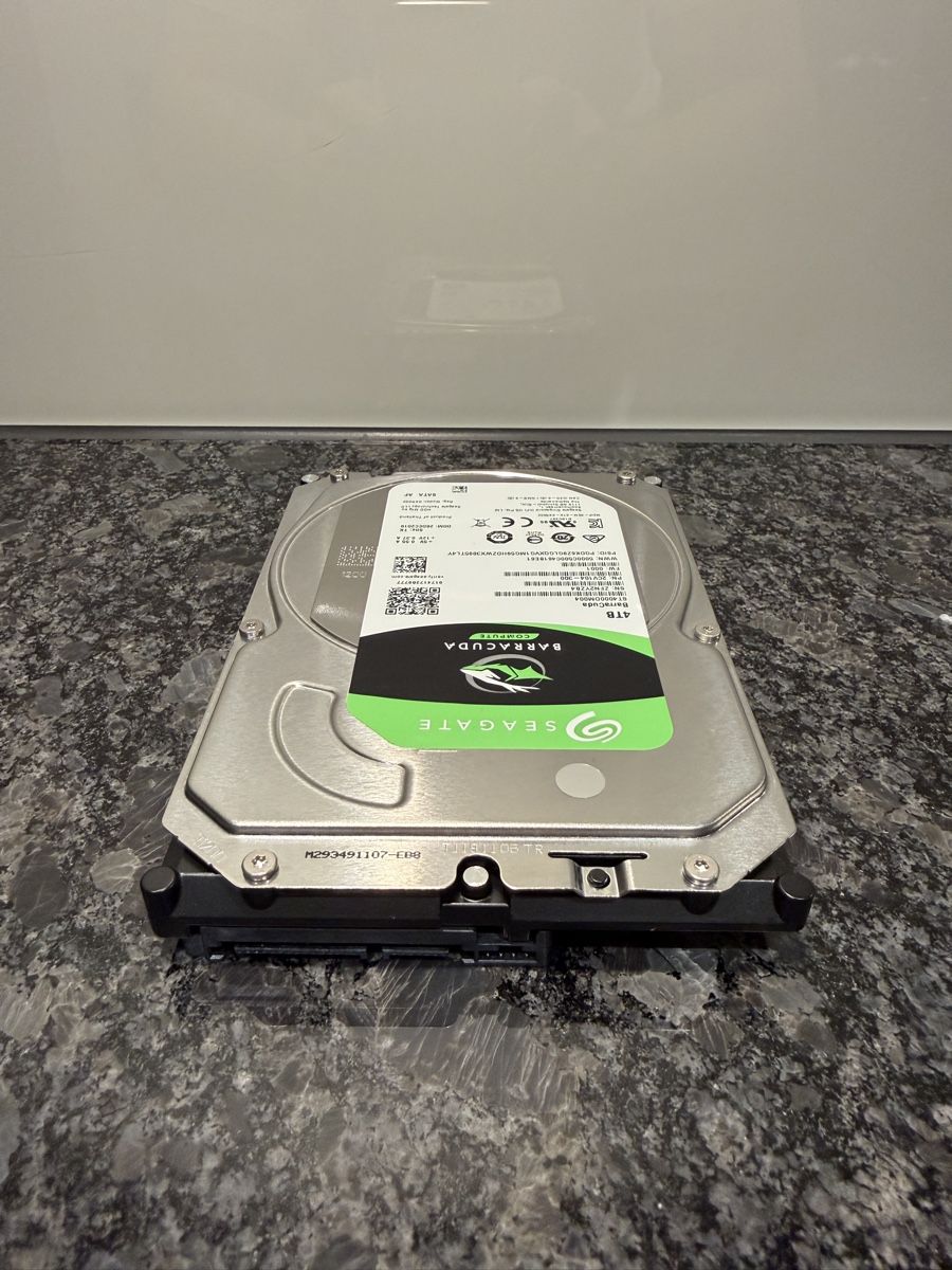 Seagate Dischi rigidi: SEAGATE B – Usato da Wohlen AG venduto da xX_MoDz_Xx