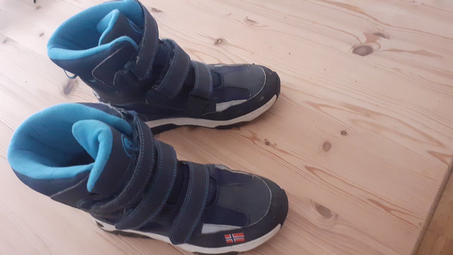 Schuhe für Jungen: Winterstiefel TROLLKIDS Gr. 35 – Gebraucht aus Chur von Blackbook 2
