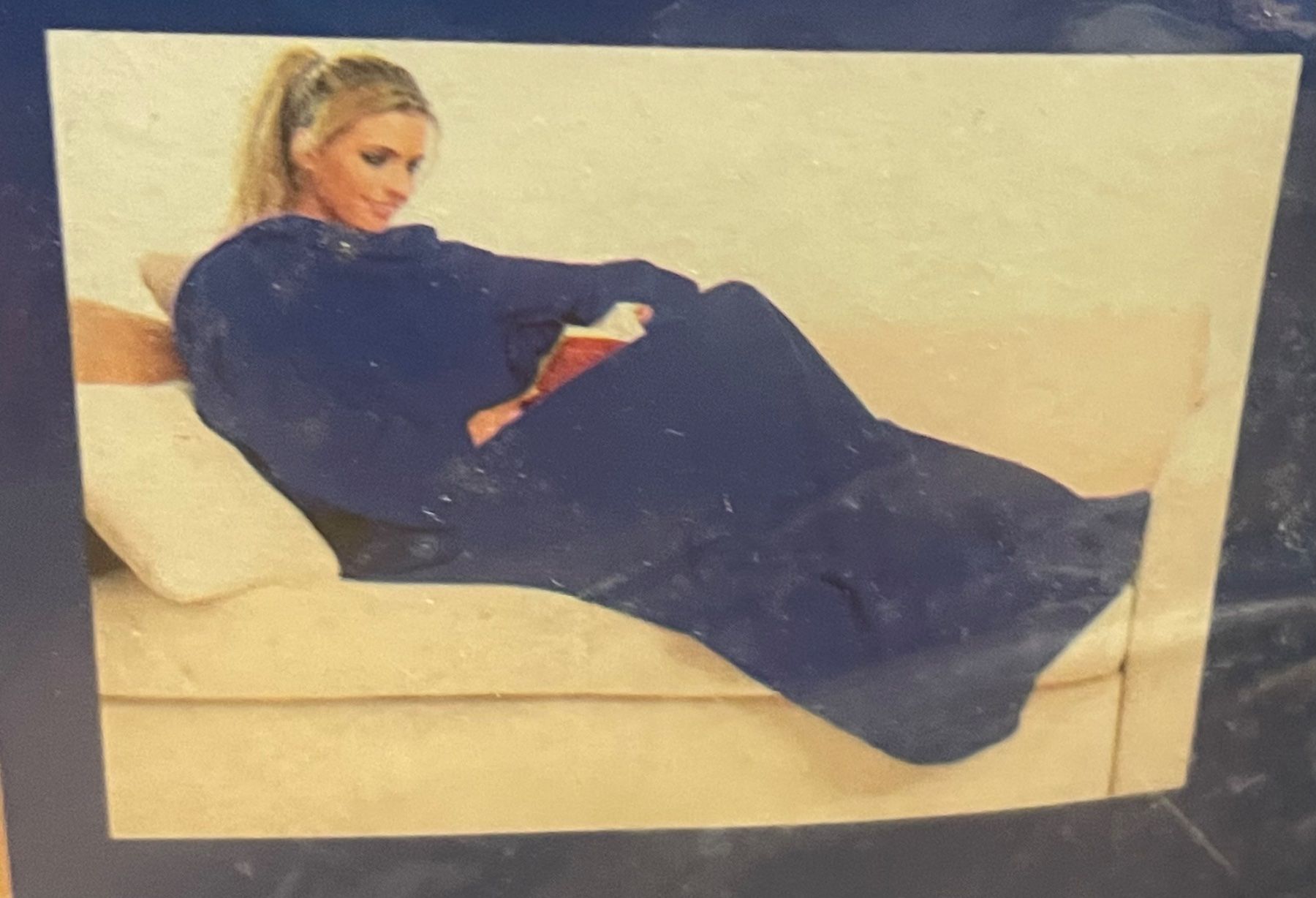Coperte: Kuscheldecke mit Ärmeln blau Fleece – Nuovo e nell'imballaggio originale da Pieterlen venduto da sheriff111