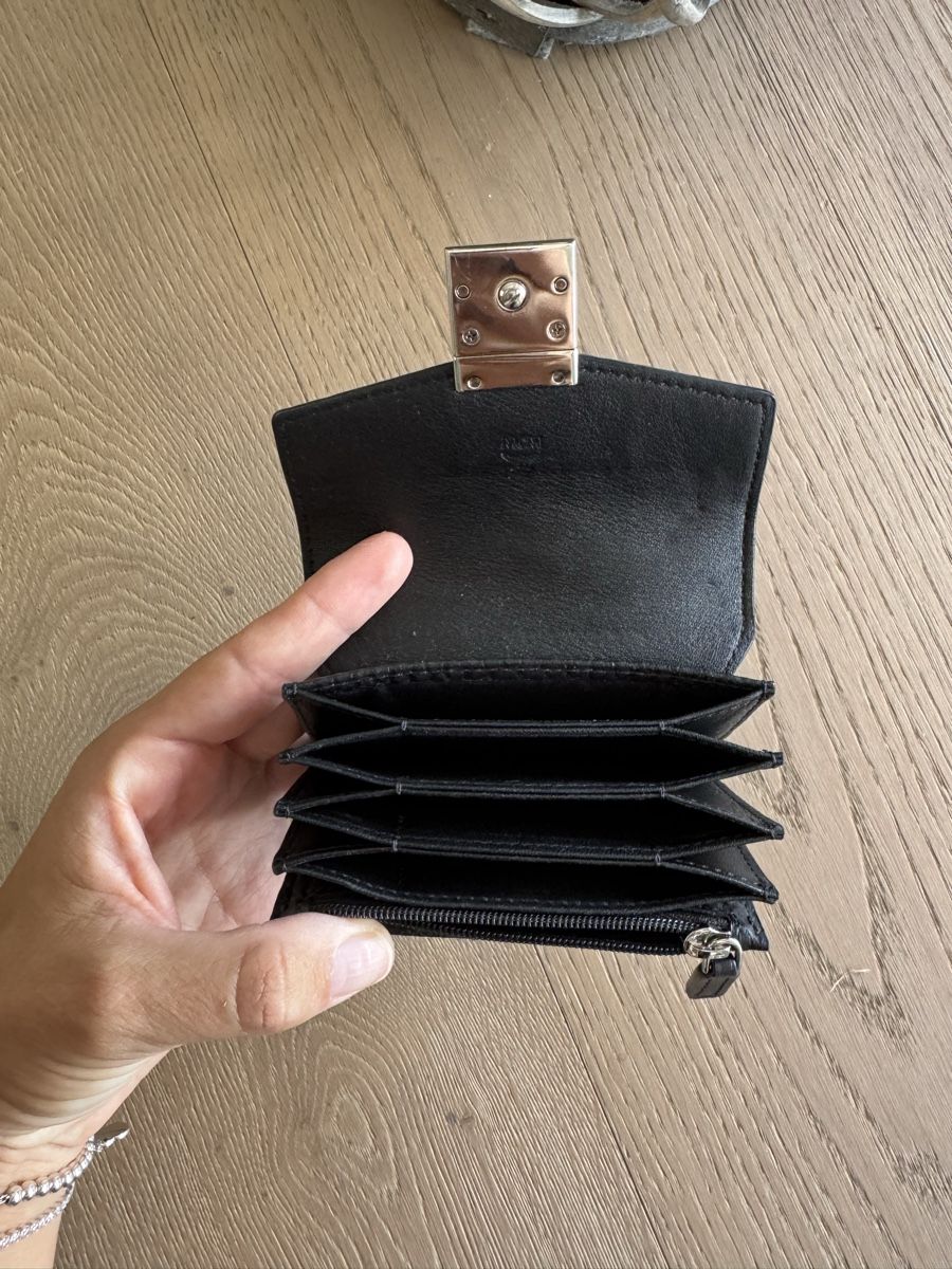 Mcm Portamonete: MCM Kartenetui Leder schwarz – Nuovo (secondo la descrizione) da Uster venduto da sandi_95 1