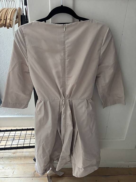 Vestiti: Kleid – Usato da Bern venduto da lke_y6gm 1