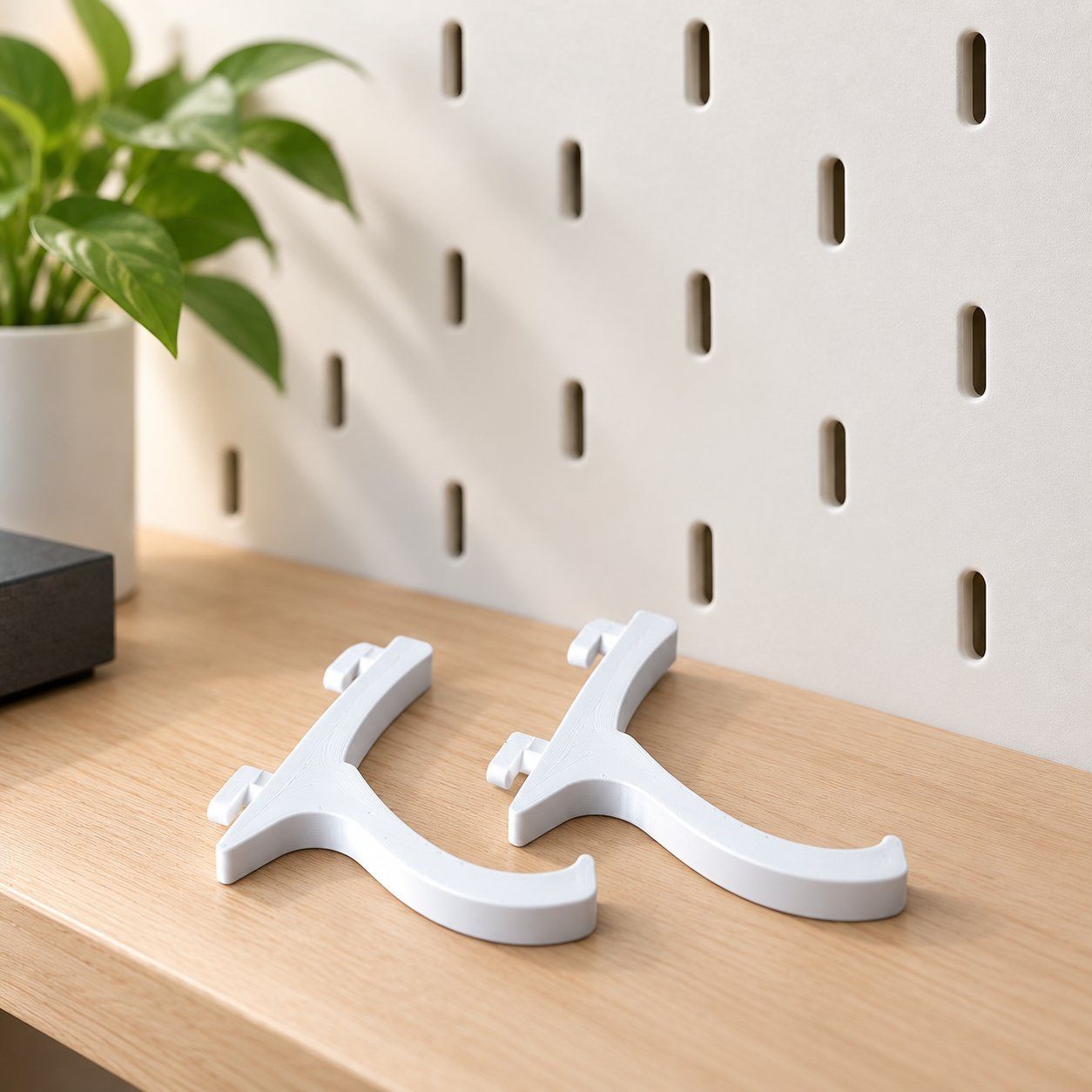 Ikea Wandhalterungen: IKEA Skadis Controller-Halterung – Neu und originalverpackt aus LUZERN von 6O15 2