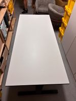 Lista Electric Sit-Stand Desk,Wilkhahn ON Chair & Floor Lamp