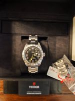 TUDOR Black Bay GMT Uhr Herren Edelstahl mit Box und Papi...