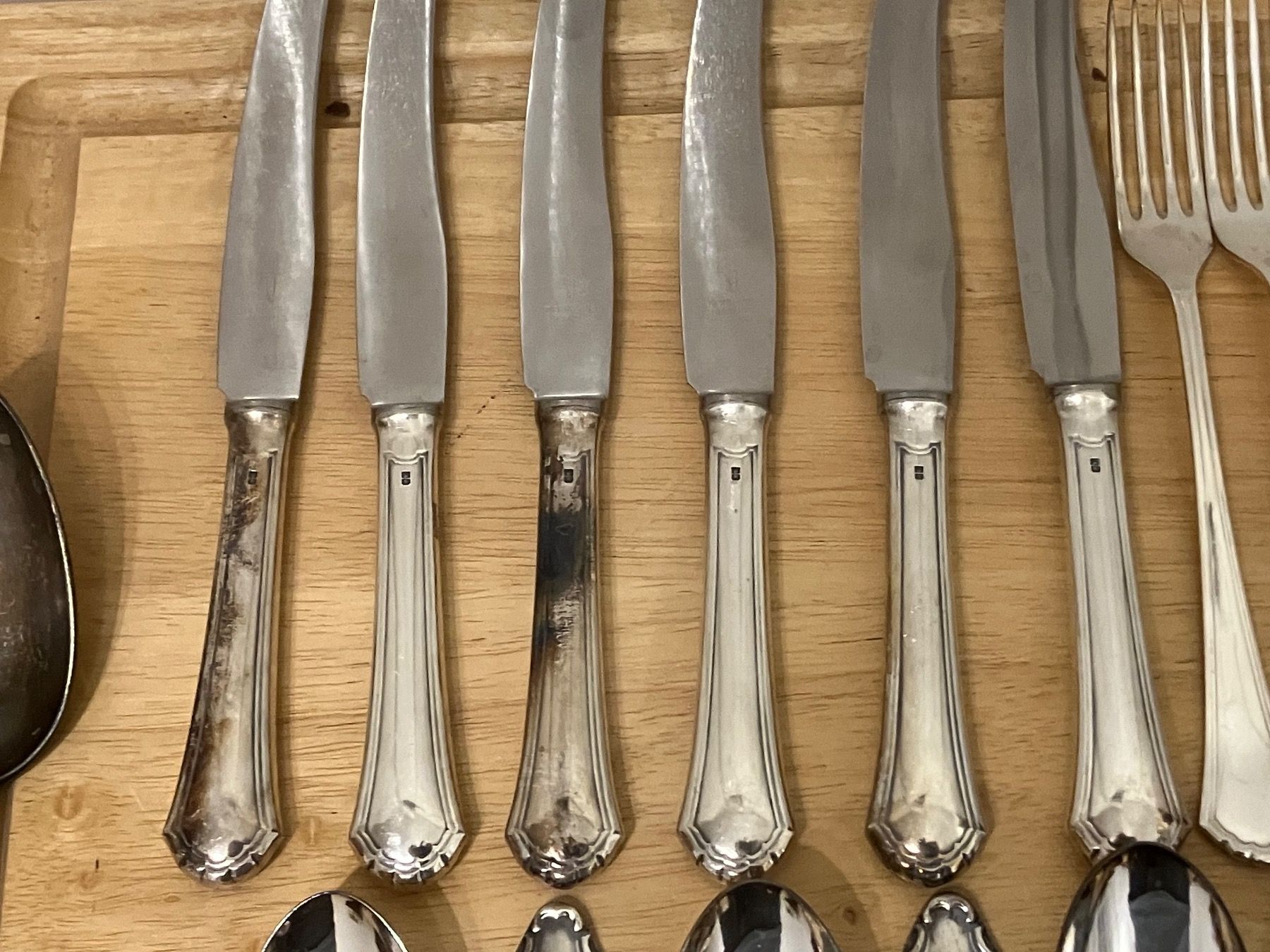 Bestecksets: Silberbesteck Set  Messer Gabel Löffel – Gebraucht aus Frick von  2