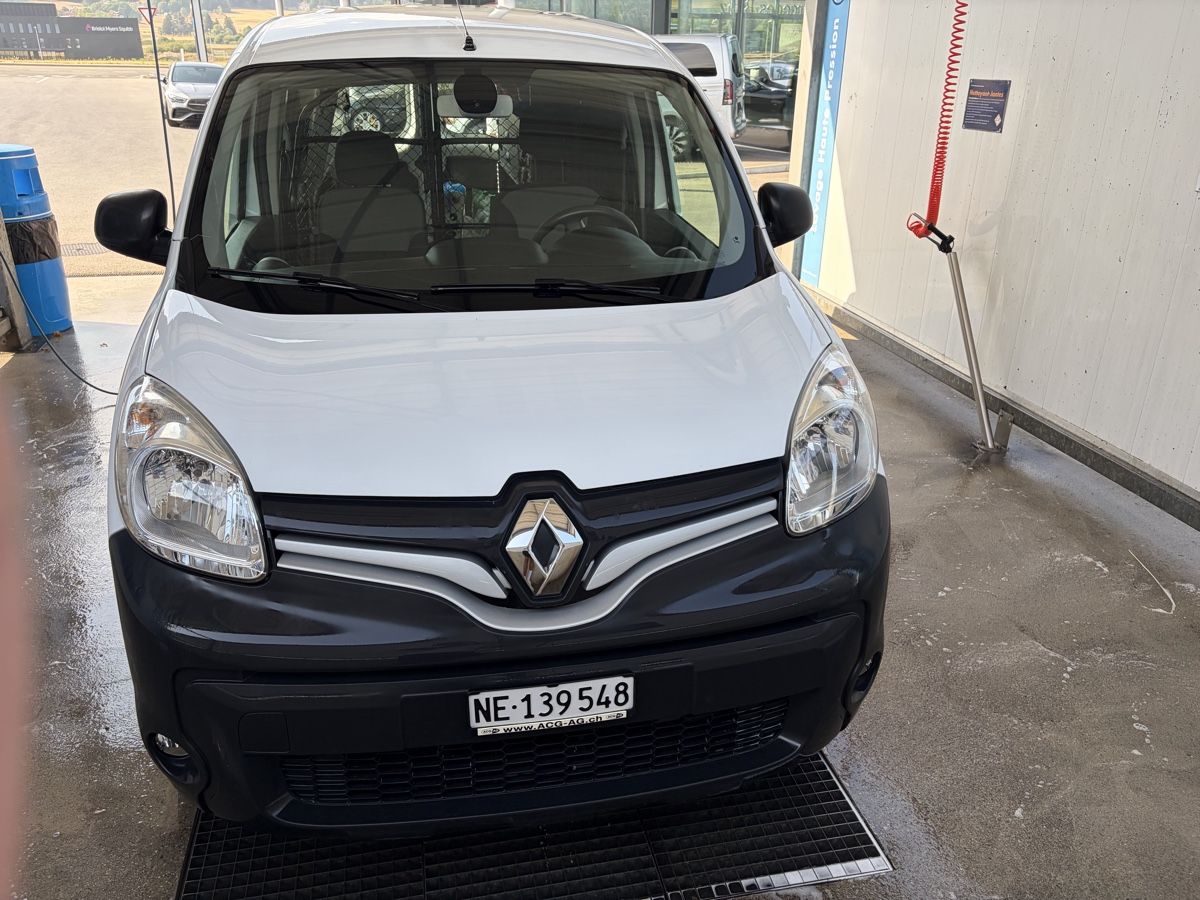 Renault Veicoli commerciali: Renault Kangoo dCi90 Fourgon white 2018 – Usato da Boudry venduto da magelan01