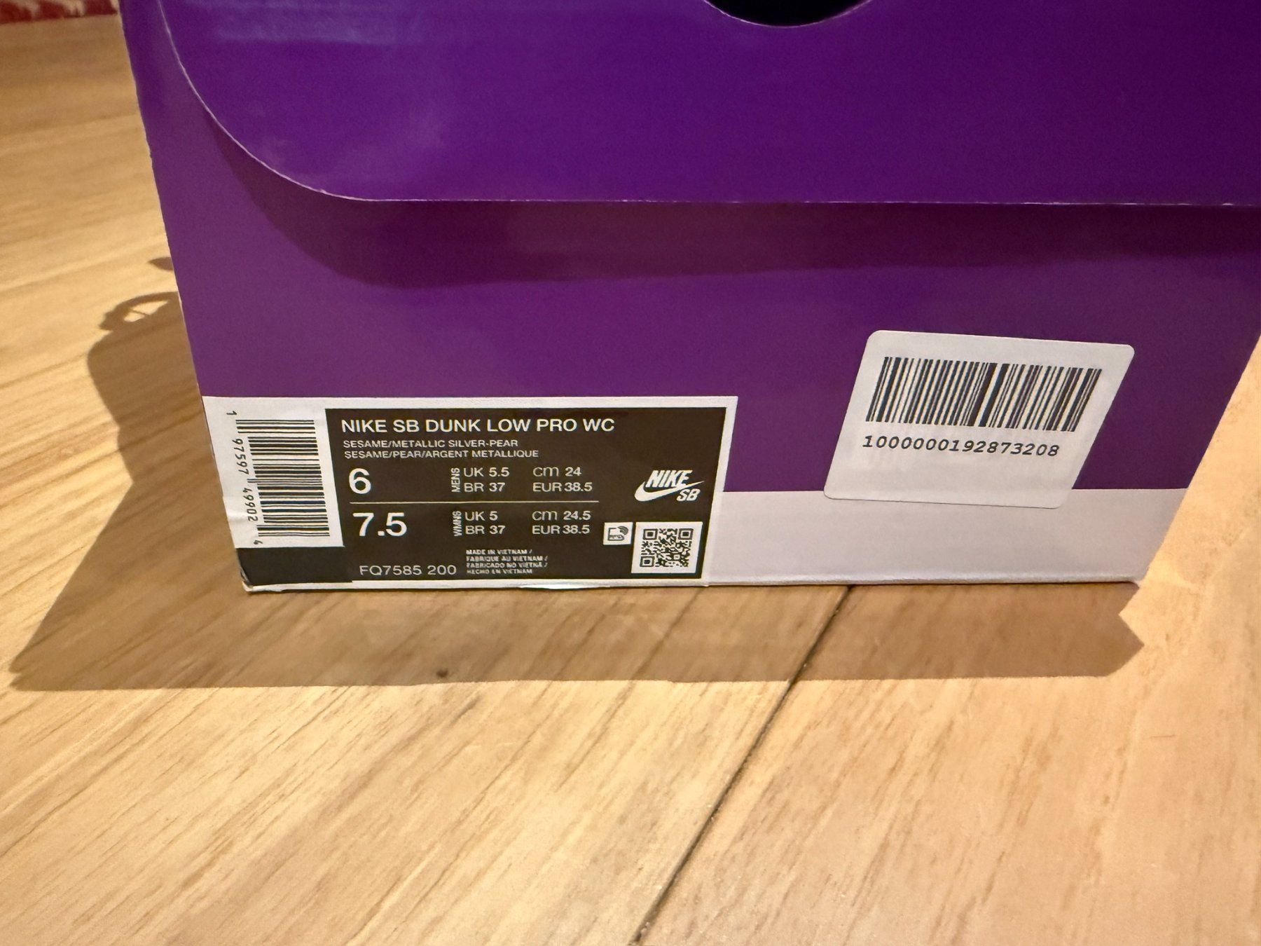 Nike Herrenschuhe: New CHF 239 Nike SB Dunk Low - 38.5 – Neu und originalverpackt aus St-Sulpice VD von juhdu 5
