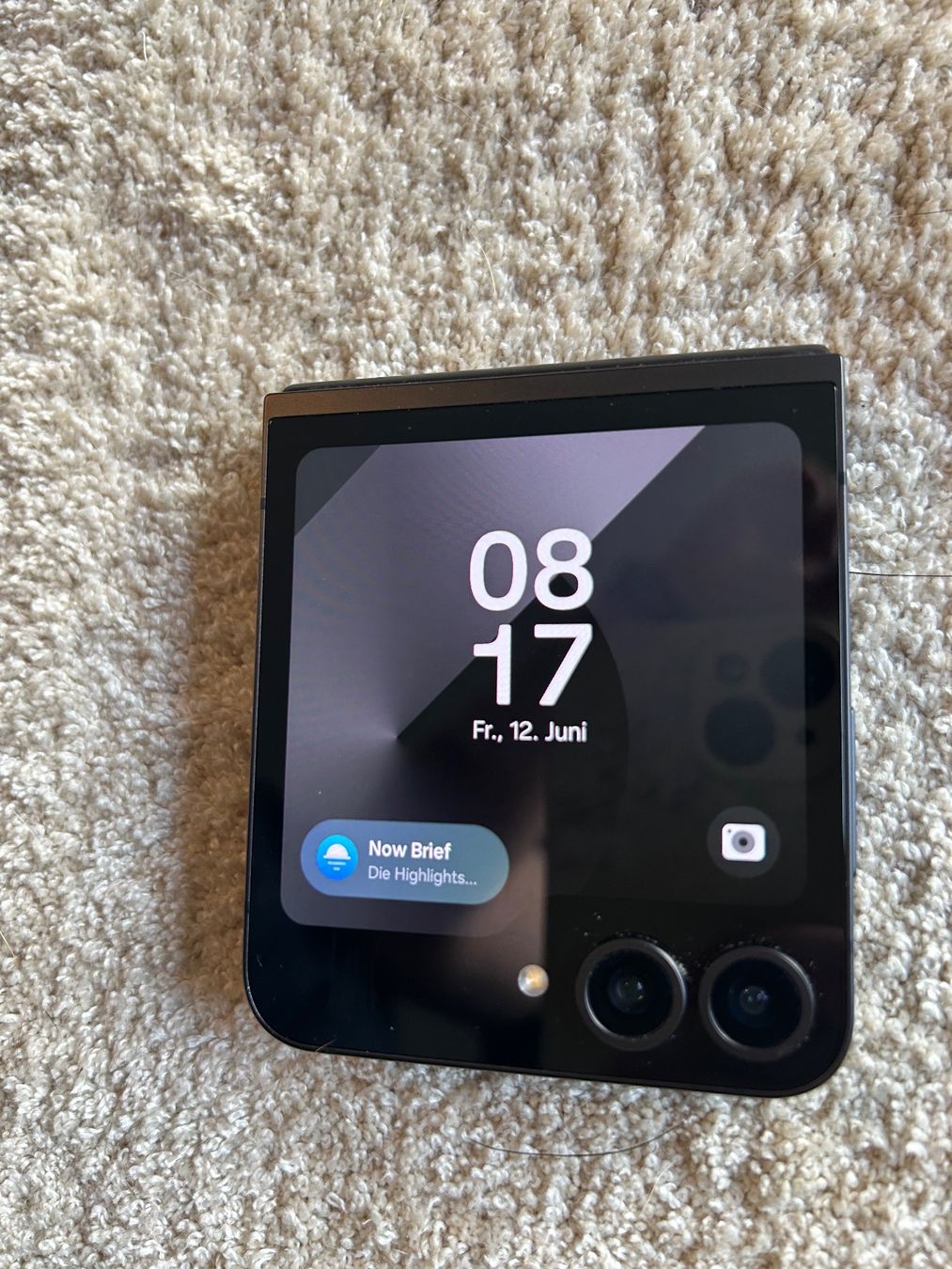 Samsung Telefoni cellulari / Smartphones: Samsung Z Flip 6 256GB – Usato da Mastrils venduto da looaliesch 1
