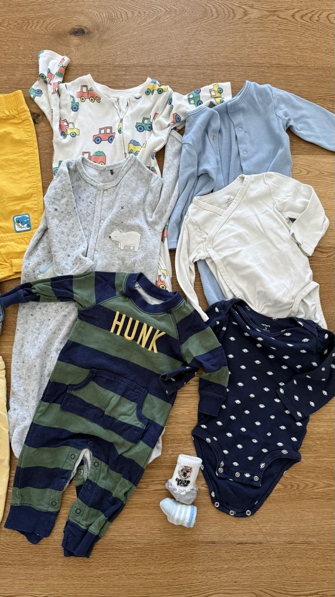 H&M Kleiderpakete & -sets: Baby set size 74  – Gebraucht aus Boswil von hey.itsme 1