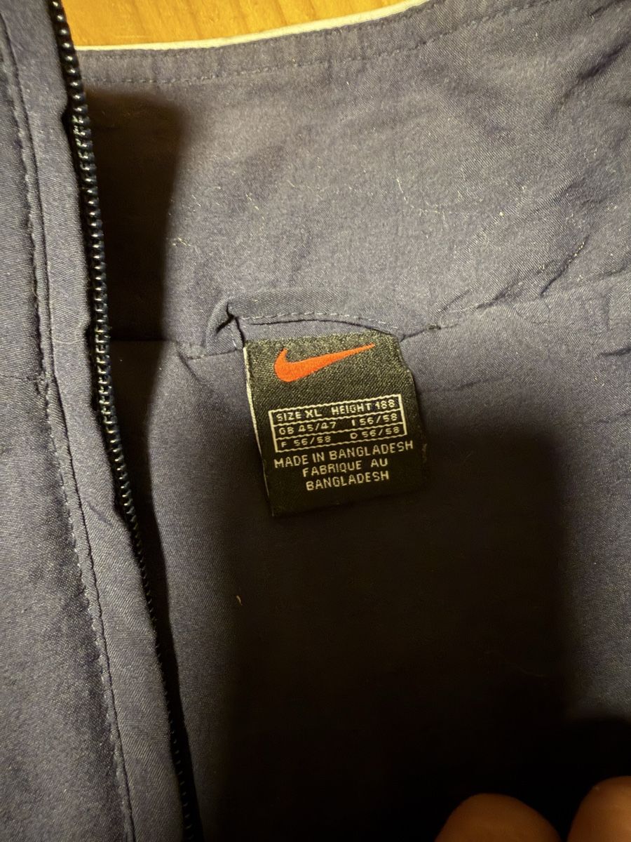 Jacken: Nike traningsjacke – Gebraucht aus Zürich von papaplatte 2