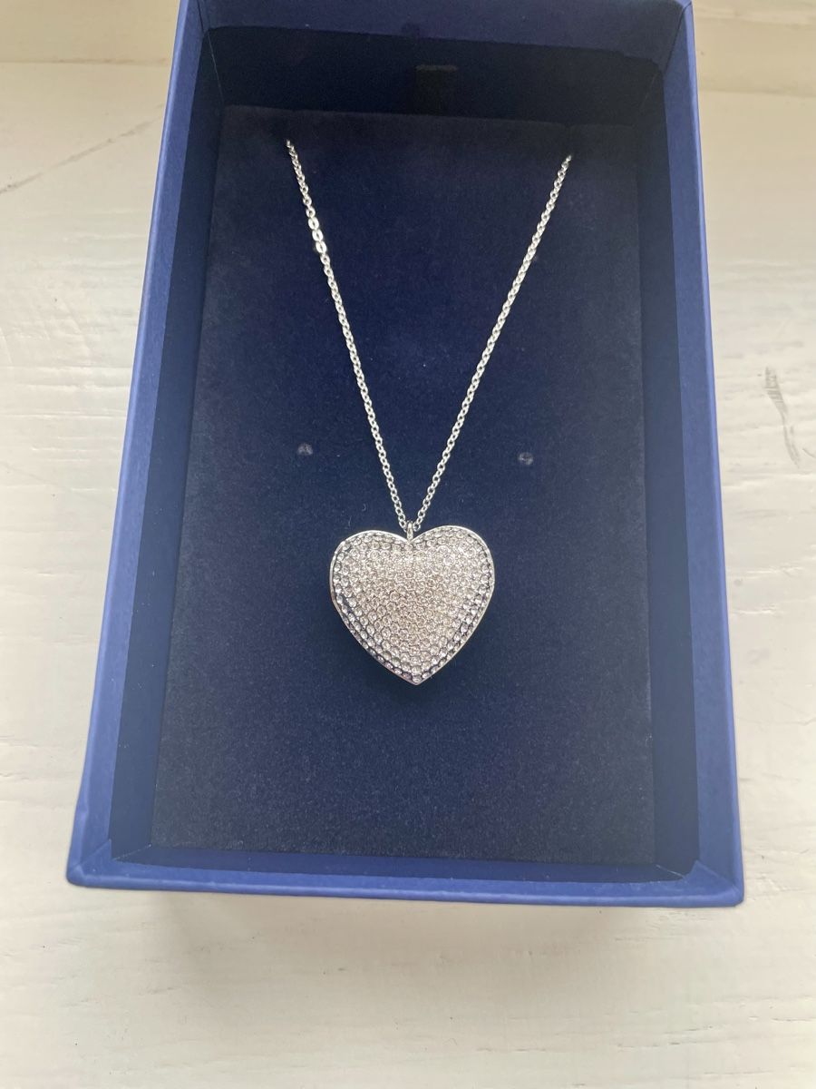 Swarovski Catenine: Kette Swarovski Herz- Medaillon – Nuovo (secondo la descrizione) da Basel venduto da Celaine 4