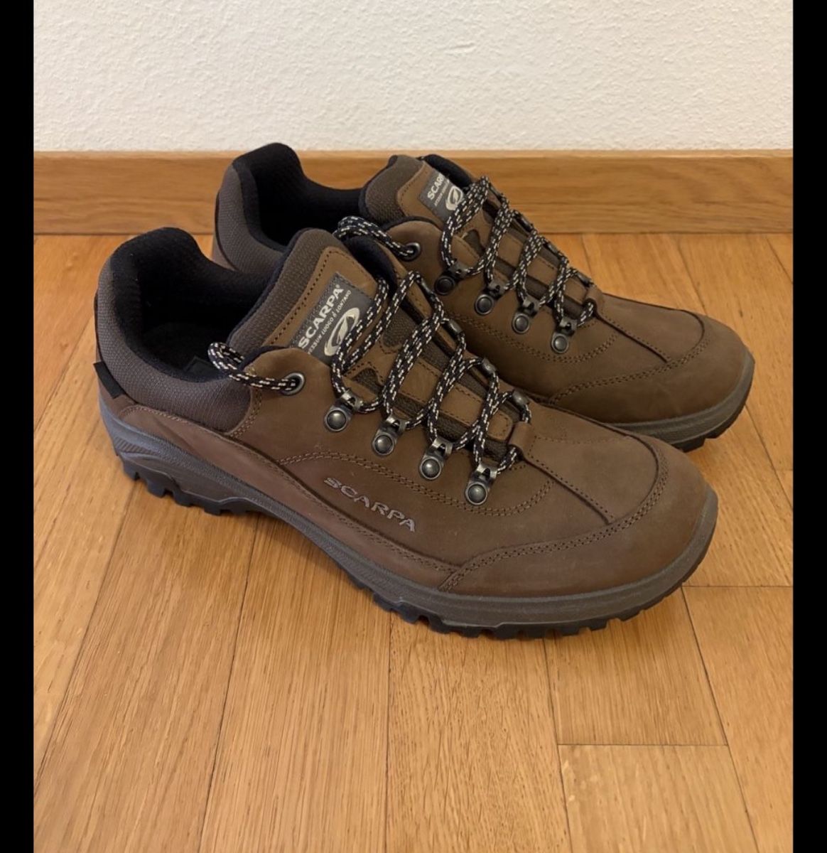 Scarpa Scarpe da uomo: Scarpa Hiking Shoes  44 – Usato da Morges venduto da Brunocunha05 3