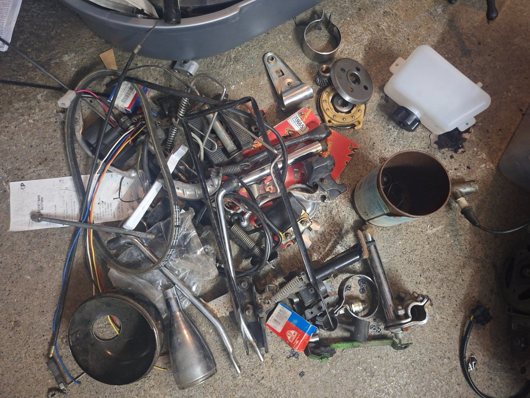 Parti ricambio per ciclomotori: Diverse Mofateile – Difettoso da Lyss venduto da toe_68qb 2