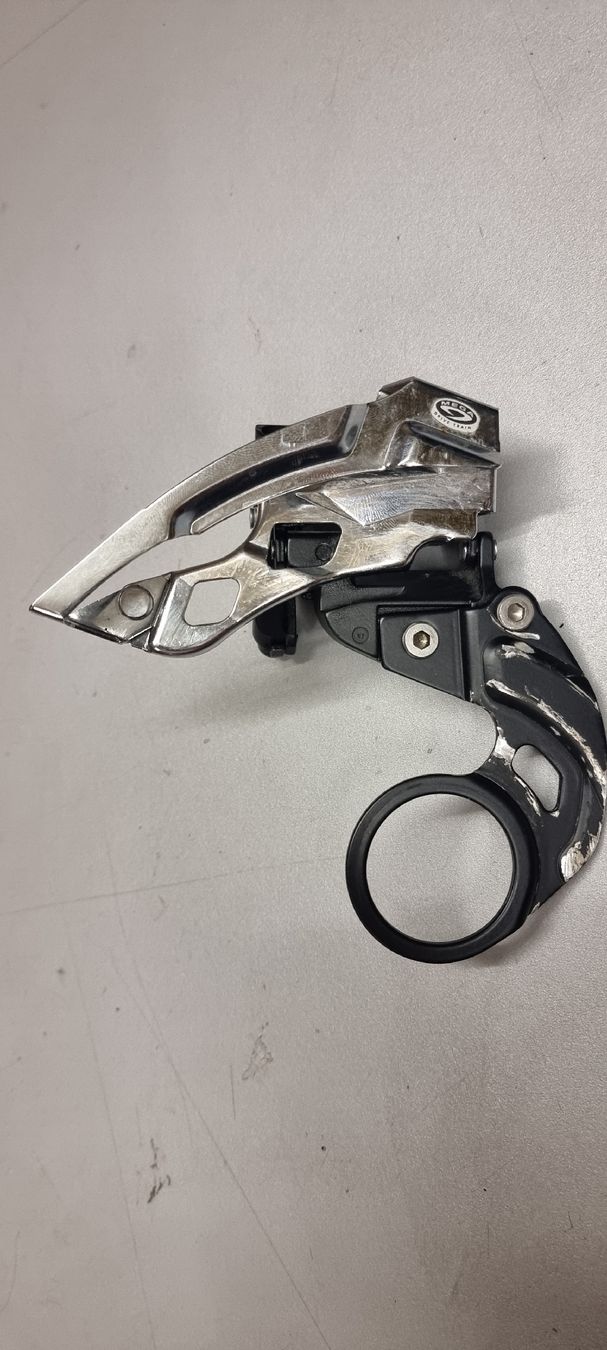 Shimano Ersatzteile: Shimano XT Umwerfer  – Gebraucht aus Seon von Stibinio