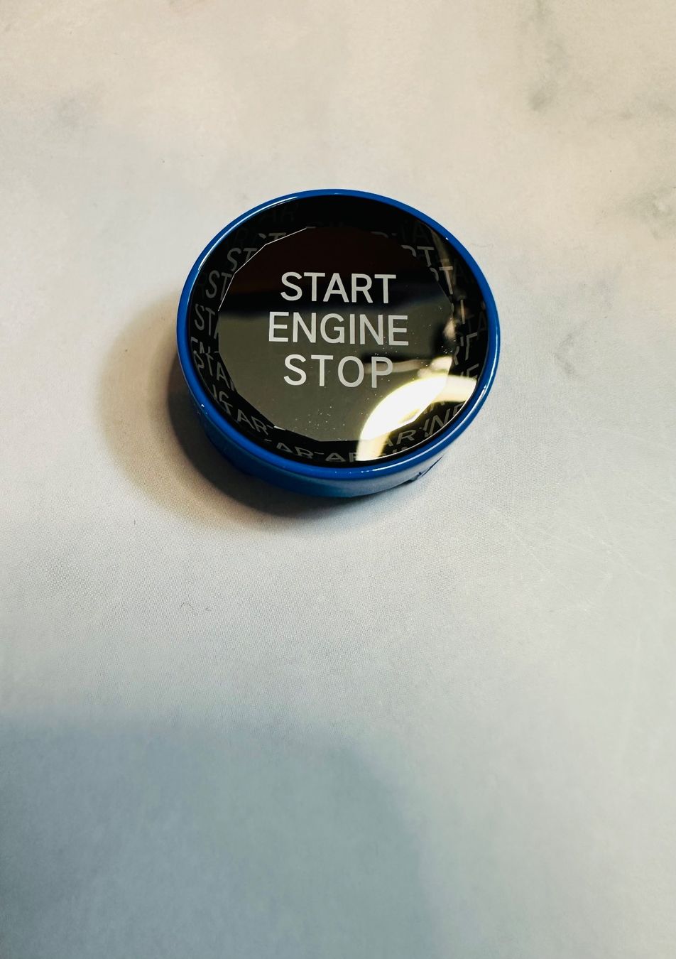 BMW Autres accessoires p. véhicule: BMW Start Stop Knopf E60 E70 E71 E83 E84 E87 E89 E90 E91 E92 – Neuf avec emballage d'origine à Balsthal par D.K.Autoteile8 5