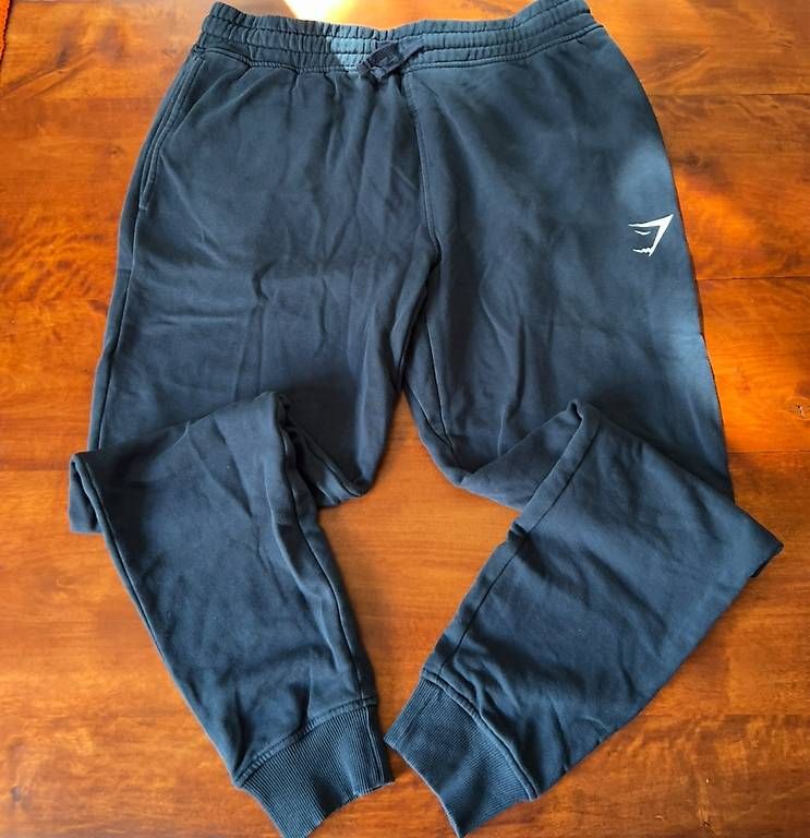 Pantaloni: Joggers GymShark  – Usato da Arogno venduto da mat_r8nt 2