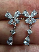 Boucles d'oreille argent avec moissanites de 0,063  ct