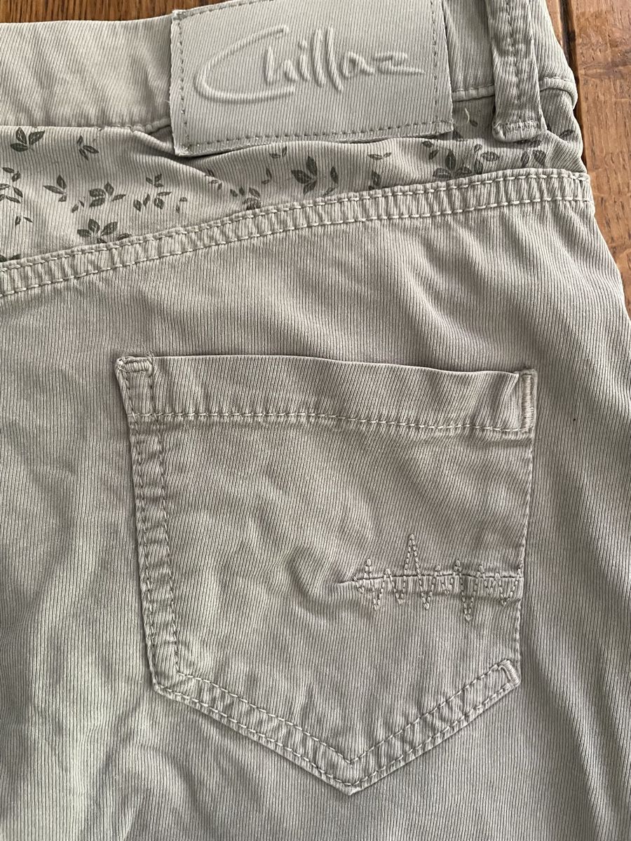 Chillaz Pantaloni: Pantalon CHILLAZ vert olive clair taille 38 – Usato da Marin-Epagnier venduto da sachaechinta 3
