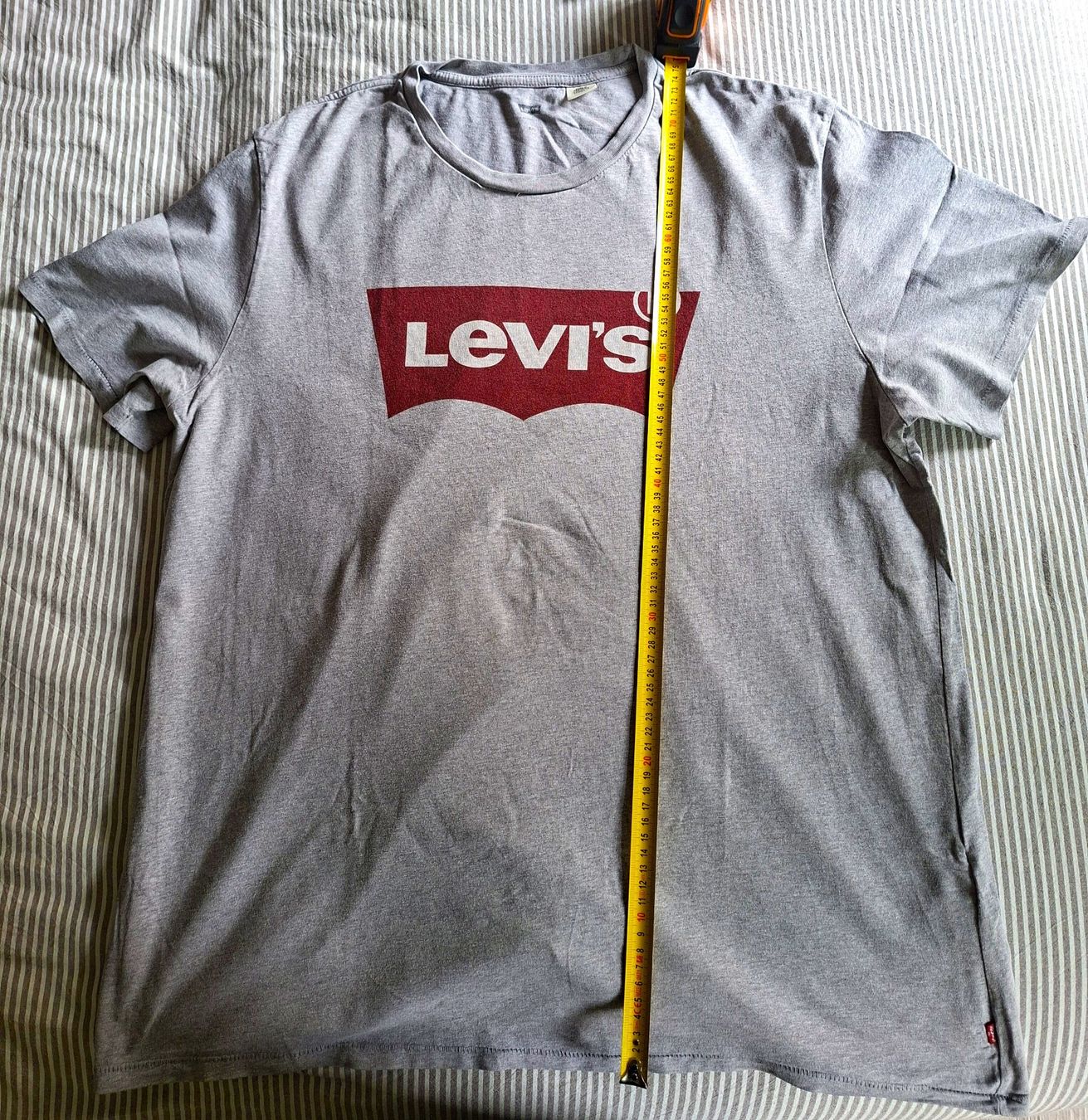 Levi's T-shirt: Levis T-shirt – Usato da Morges venduto da Sakpen 3