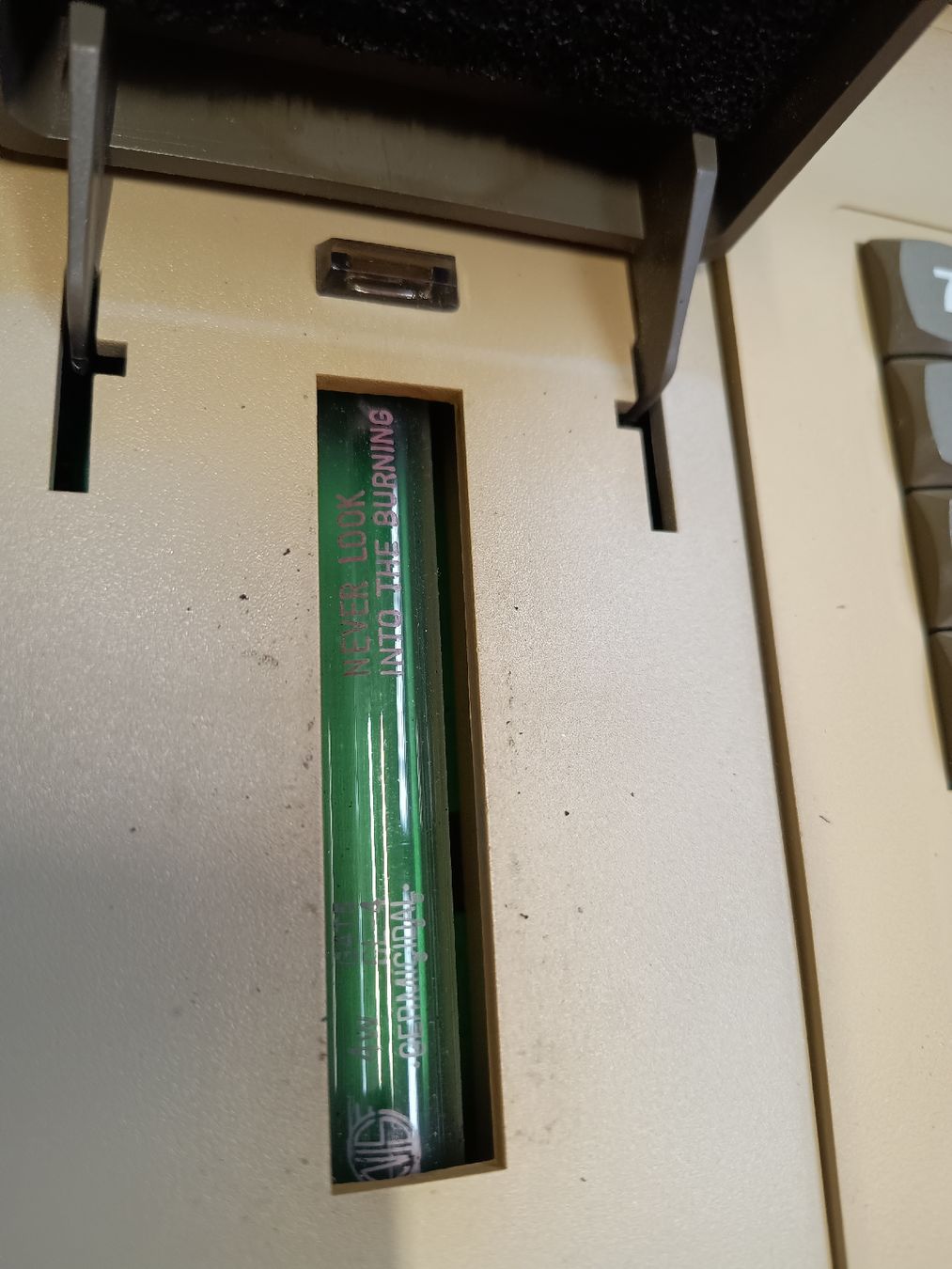 Alle Werkzeuge: Data I/O Series 22 PROM Programmer – Defekt aus Döttingen von Schlei 3