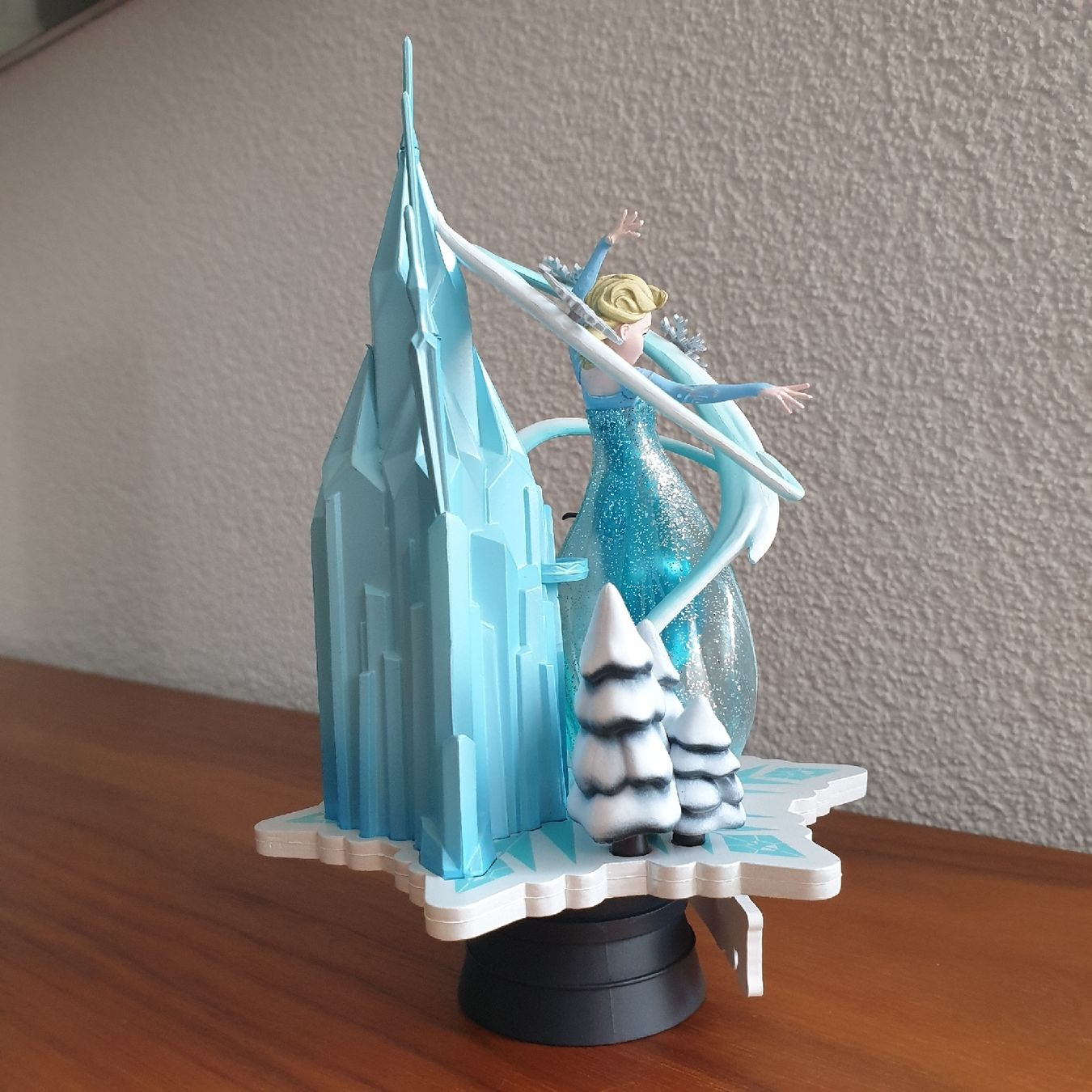 Disney Statuette: Disney Frozen - Beast Kingdom D-Select 005 – Usato da Pieterlen venduto da Natschoooo 1