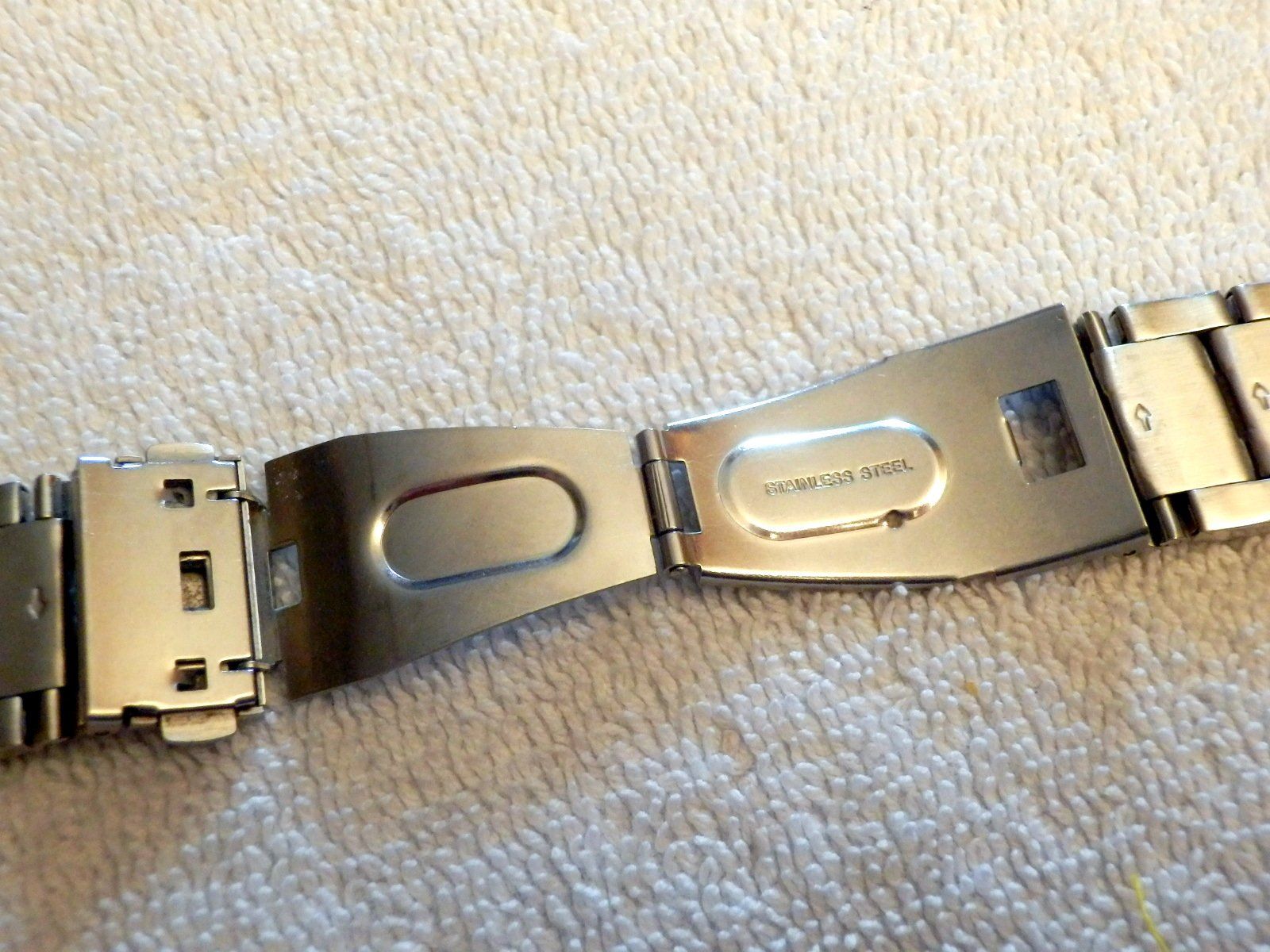Bracelets: Stahlarmband 15.5cm lang oder 22cm mit offener Faltschliesse – D'occasion à Ueberstorf par dinbau 3