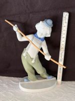 Goebel Porzellan Figur Clown Seiltänzer (Antonio Ruiz 1985)