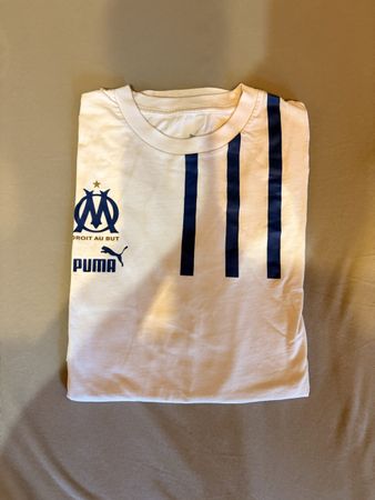 T-shirt Puma OM blanc homme taille M neuf