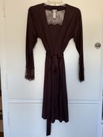 HANRO Morgenmantel & Negligé Seide/Modal XS Aubergine