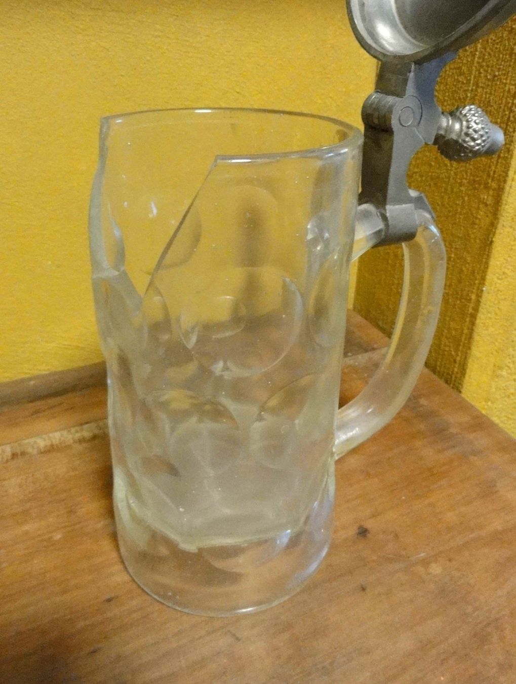 Bicchieri: Biergläser mit und ohne Deckel, vor 1990 – Usato da Wohlen AG venduto da Flusslauf 3