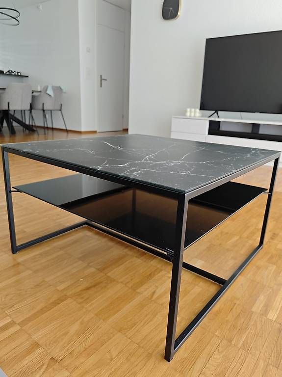 Tavoli: Couchtisch MarmorLook – Usato da Fehraltorf venduto da maz_2xgq