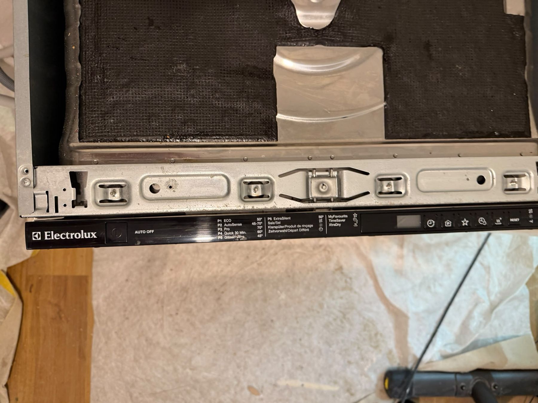 Electrolux Lavastoviglie: Electrolux Geschirrspüler Einbaugerät – Usato da Gossau SG venduto da Armiri 1