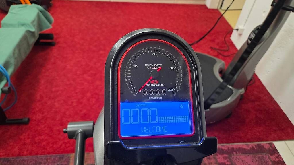 Vélos d'appartement: Bowflex Max Trainer M5, Hometrainer Stepper – D'occasion à Gelterkinden par Ricchi0 4