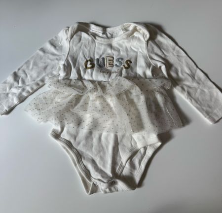 Guess Baby Body mit Tütü