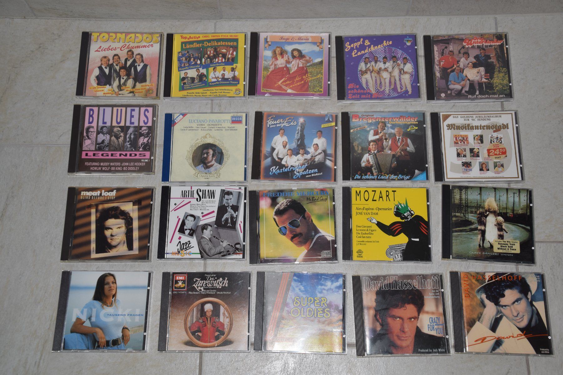 CDs: 120 CD Oldie's – D'occasion à Luzern par SosoNana