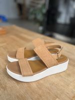 Geox Sandale Gr. 38, Beige